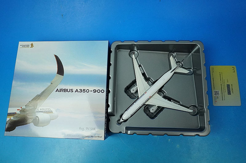 1:400 A350-900 Singapore 9V-SHE 39122 NG Models airplane model