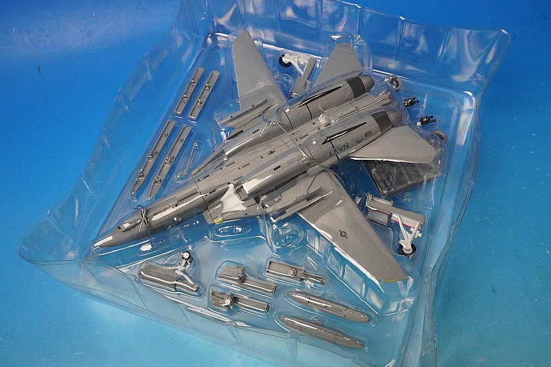 1:72 F-14D, US Navy, Fighter Squadron 31, "Tomcatters," Santa Cat, based on the aircraft carrier USS Abraham Lincoln, NK100/#164601 001633 CENTURY WINGS airplane model