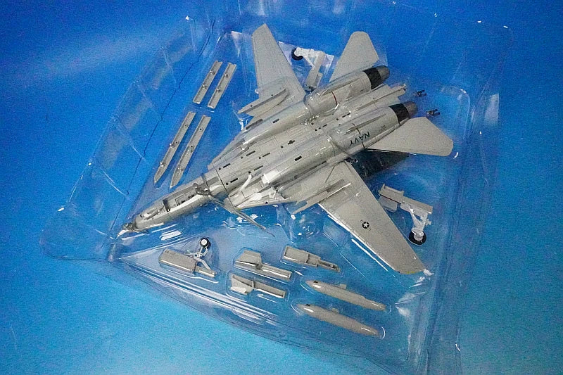 1:72 F-14D Tomcat, US Navy Fighter Squadron 213 (VF-213) "Black Lions," USS Theodore Roosevelt, AJ213 001617 CENTURY WINGS airplane model