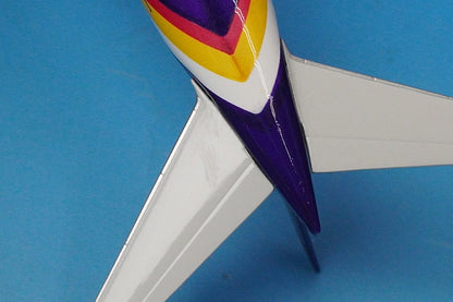 1:400 B777-300, Thailand, HS-TKD 10331 Phoenix airplane model