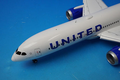 1:200 United Airlines Boeing 787-9 "100 Years" (Flaps Down) N61101 G2UAL1258F Gemini airplane model (コピー)