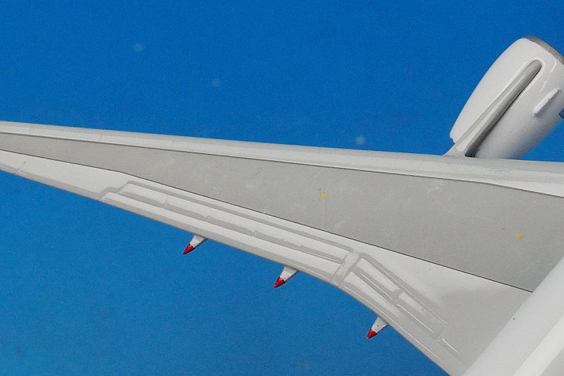 1:400 A350-900 Airbus House Colors F-WXWB 10970 Phoenix