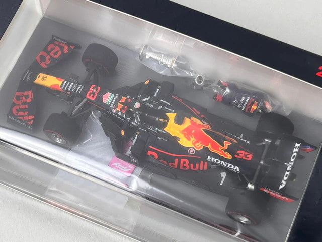 1:43 SPARK SPH43001 Red Bull Racing Honda RB16B Abu Dhabi GP Winner 2021 #33