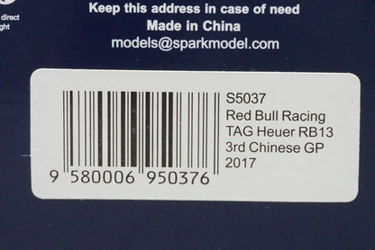 1:43 SPARK S5037 Red Bull Racing Tag Heuer RB13 China GP 2017 #33 M.Verstappen