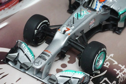 1:43 MINICHAMPS 413120407 Mercedes AMG Petronas F1 W03 2012 #7 M. Schumacher