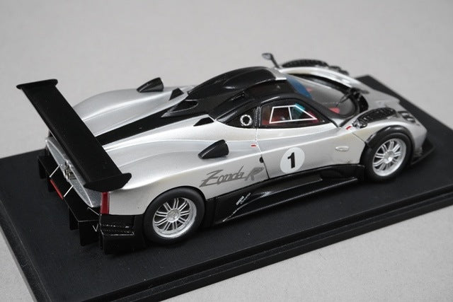 1:43 SPARK S0697 Pagani Zonda R 2007 #1 model car