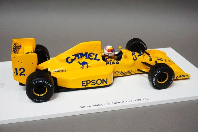 1:18 SPARK ROMU022 Lotus 101 Judd Australian GP Satoru Nakajima 1989 #2 CAMEL ROMU