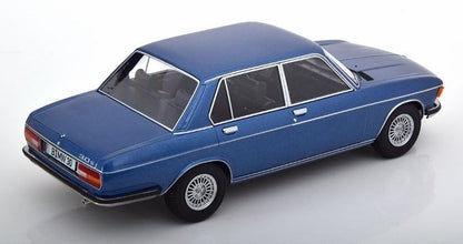 KKDC180406 KK scale 1:18 BMW 3.0S E3 2 Series 1971 Blue Metallic