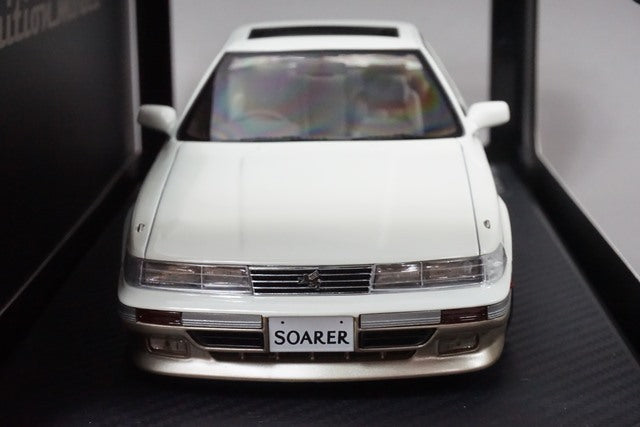 1:18 ignition model IG1323 Toyota Soarer Z20 3.0GT-LIMITED White / Silver