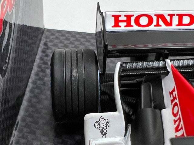 1:43 MINICHAMPS 403050104 BAR Honda 007 Takuma Sato #4 model car
