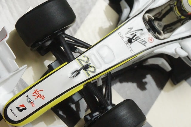 1:43 MINICHAMPS 400090322 Brown GP BGP 001 Bahrain GP 2009 J. Button #22 model car