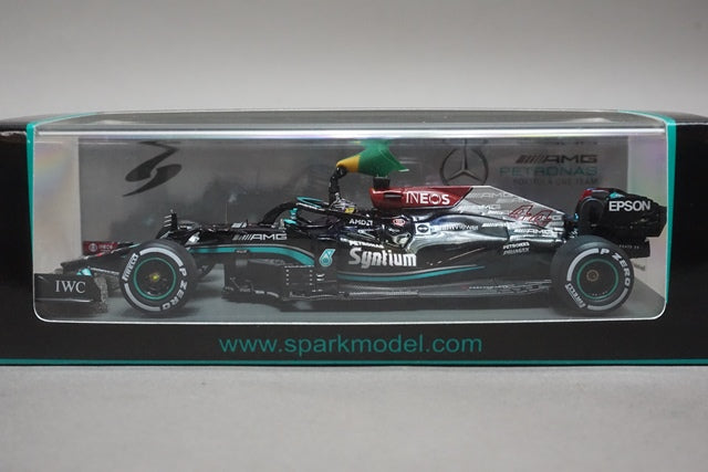 1:43 SPARK S7710 Mercedes AMG PETRONAS F1 Team W12 Brazilian GP Winner 2021 #44