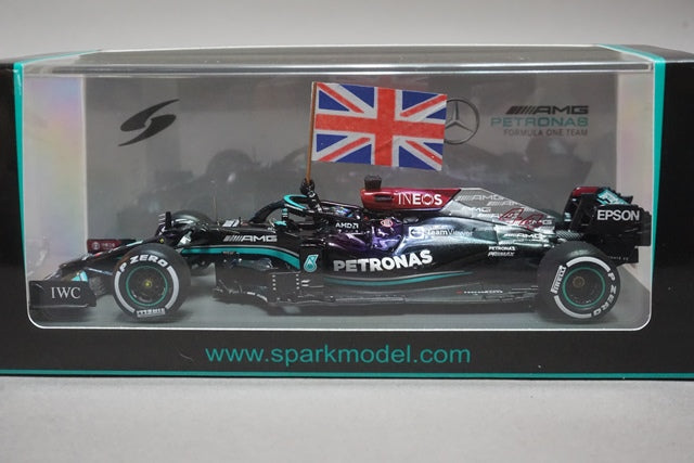 1:43 SPARK S7683 Mercedes AMG PETRONAS F1 TEAM W12 British GP Winner 2021 #44