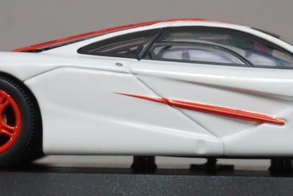 1:43 MINICHAMPS 533133442 McLaren F1 "HEKORSA-Edition" White&Red