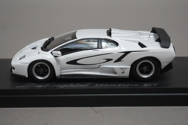 1:43 KYOSHO K03215B Lamborghini Diablo GT White