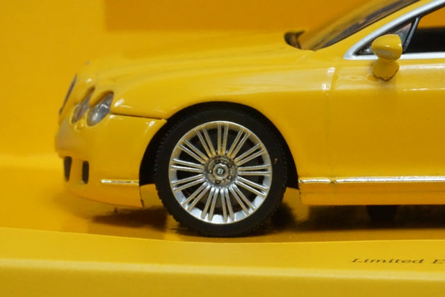 1:43 MINICHAMPS 436139601 Bentley Continental GT 2008 Lione Giallo No.6