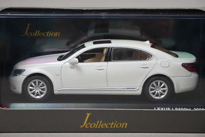 1:43 KYOSHO JC52001WP Lexus LS600hL White Pearl Crystal Shine