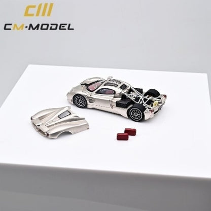 CM64-Utopia-01 CM-Model 1:64 Pagani Utopia Champagne Gold