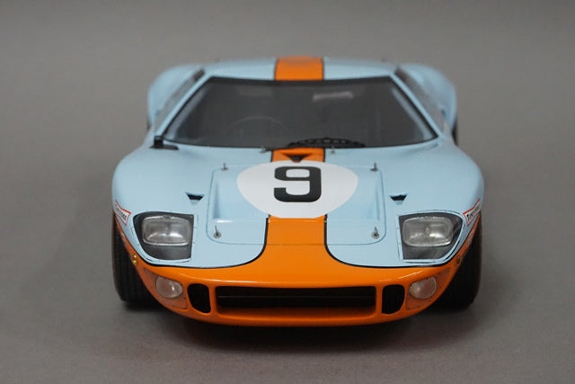 1:18 SPARK 18LM68 Ford GT 40 Le Mans Winner 1968 #9