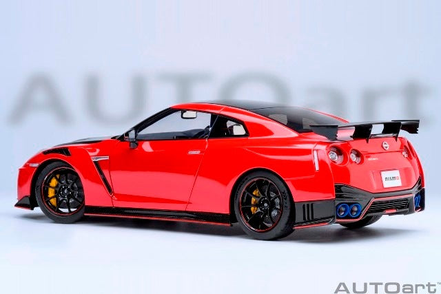 77502 AUTOart 1:18 Nissan GT-R R35 NISMO Special Edition Brilliant Vibrant Red