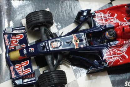 1:43 MINICHAMPS 400080015 Scuderia Toro Rosso STR3 2008 #15 S.Vettel