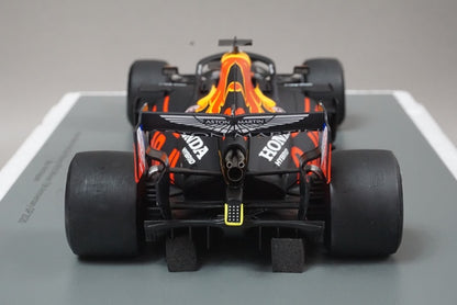 1:18 SPARK 18S486 Aston Martin Red Bull Racing RB16 70th Anniversary GP Winner 2020 #33