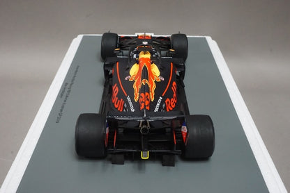 1:18 SPARK 18S463 Aston Martin Red Bull RB15 Austrian GP 2019 #33 M.Verstappen