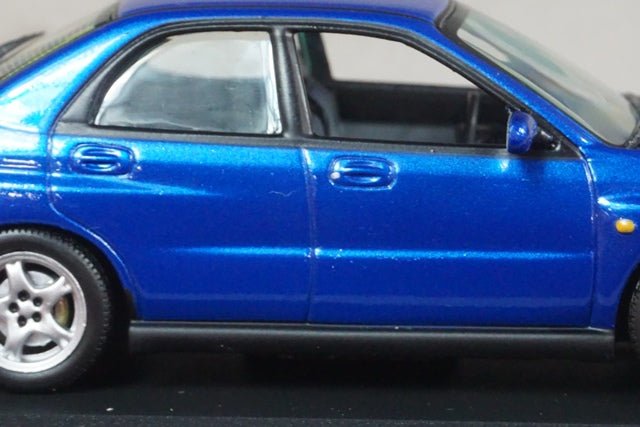 1:43 ixo MOC001 Subaru Impreza 2.0 WRX 2001 Metallic Blue