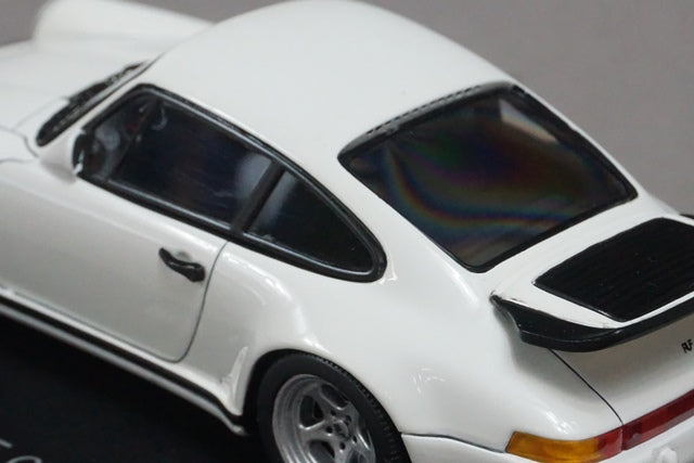 1:43 SPARK KBS003 RUF CTR White