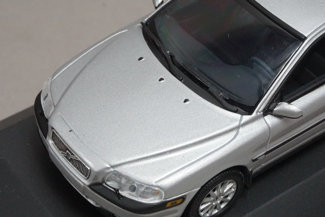 1:43 MINICHAMPS 400130500 Jaguar XK Coupe 2006 Silver