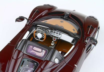 [ Pre-order ] P18245A BBR 1:18 Pagani Utopia roadster full carbon red *Clear case included