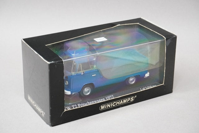 1:43 MINICHAMPS 400053200 VW VOLKSWAGEN T2 PICK-UP 1972