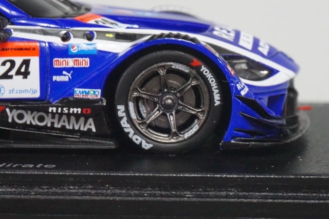 1:43 SPARK SGT029 Nissan Realize Corporation ADVAN Z Condo Racing GT500 Super GT 2022 #24
