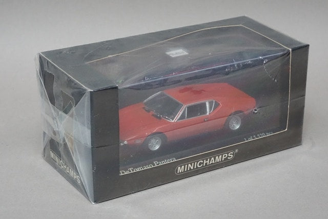 1:43 MINICHAMPS 400127500 De Tomaso Pantera 1972 Red