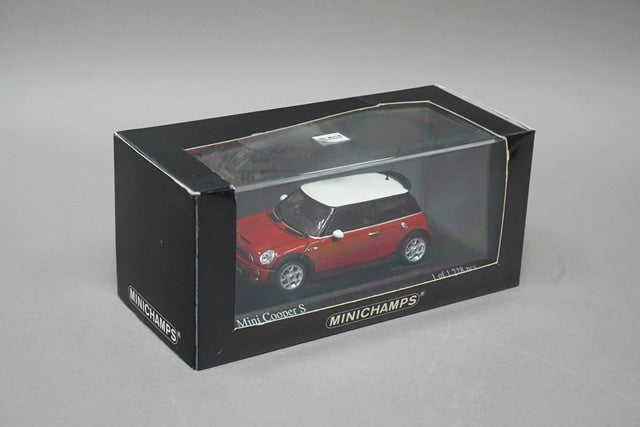 1:43 MINICHAMPS 431138200 BMW Mini Cooper S 2003 Red