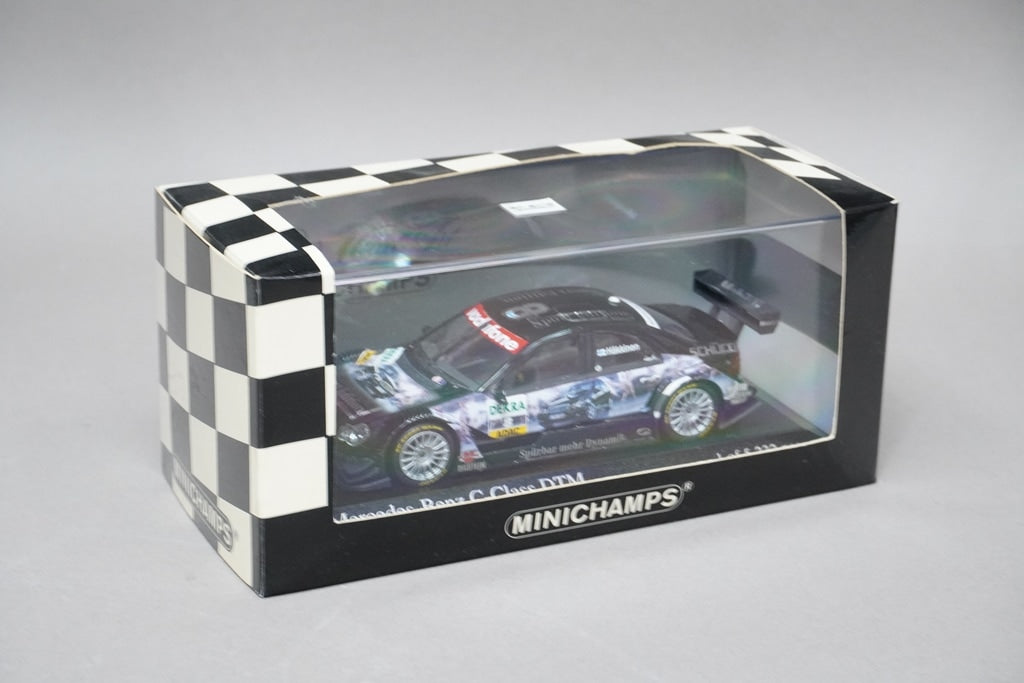 1:43 MINICHAMPS 400053508 Mercedes Benz C-Class AMG DTM 2005 #8