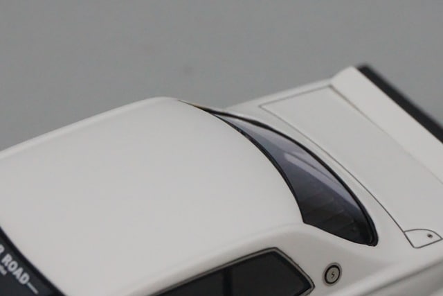 1:43 ignition model IG1912 Nissan Skyline 2000 GT-R (KPGC10) Star Road White