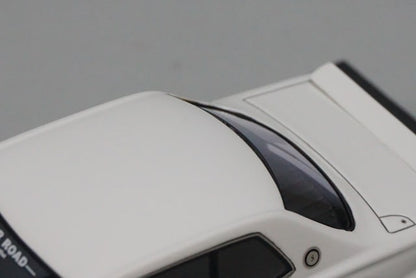 1:43 ignition model IG1912 Nissan Skyline 2000 GT-R (KPGC10) Star Road White