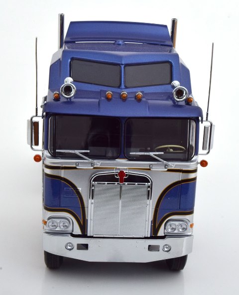RK180144 ROAD KINGS 1:18 Kenworth K100 Aerodyne 1976 bluemetallic/silver