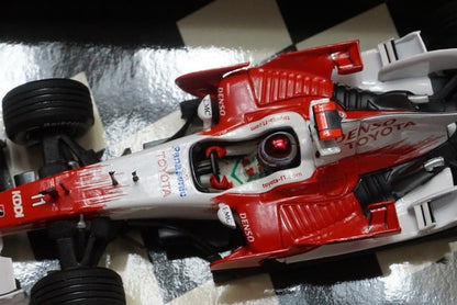 1:43 MINICHAMPS 400080011 Panasonic Toyota Racing TF108 2028 #11 J.Trulli