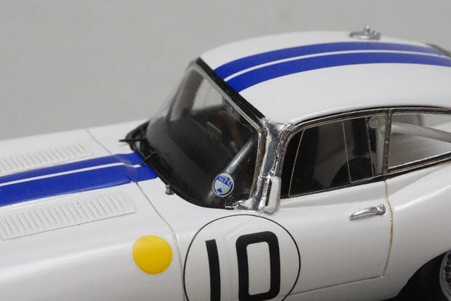 1:43 SPARK S2101 Jaguar E LM 1962 4th #10 model car