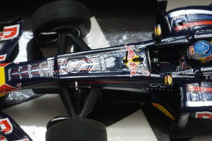 1:43 MINICHAMPS 410110201 Red Bull Racing Renault RB7 Turkish GP #1 S.Vettel