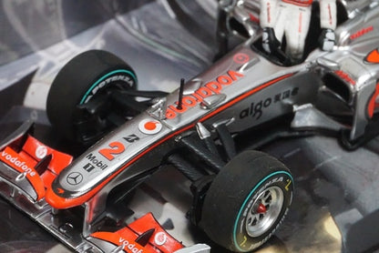 1:43 MINICHAMPS 530104322 Vodafone McLaren Mercedes MP4-25 Canadian GP 2010 #2 L.Hamilton