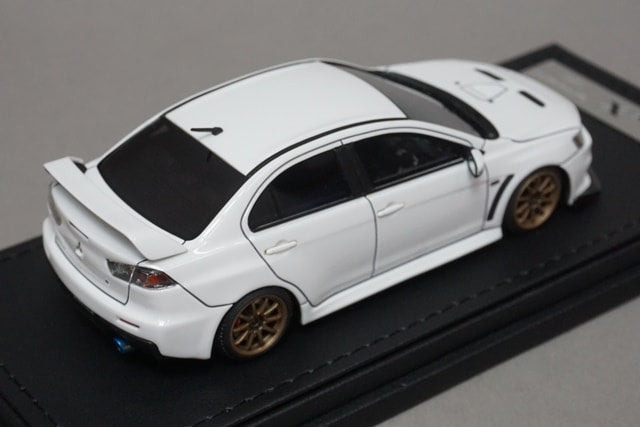 1:43 ignition model IG2566 Mitsubishi Lancer Evolution X (CZ4A) White Engine included model car