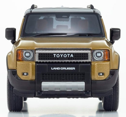 KS03927SG1 KYOSHO 1:43 Toyota Land Cruiser 250 ZX First Edition (Sand/Light Gray)