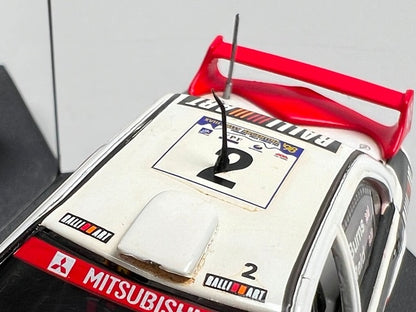 1:43 VITESSE V98151 Mitsubishi Carisma GT CORDOBA ARGENTINA Rally 1998 #2 R. Burns R. Reid model car
