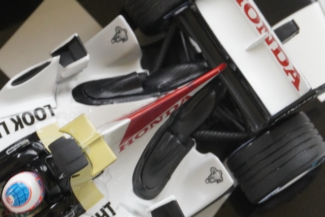 1:43 MINICHAMPS 400060412 Honda Racing RA106 Hungarian GP 2006 #12 J. Button model car