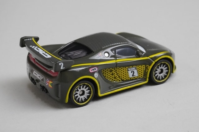 Tomica Cars Lewis Hamilton Carbon Racer Type model car