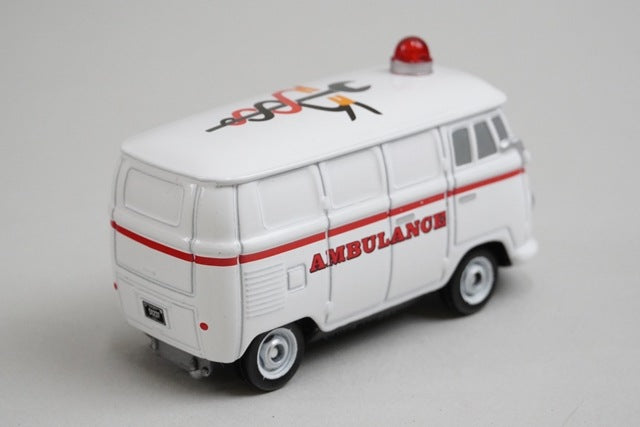 Tomica Cars Fillmore Ambulance Type model car