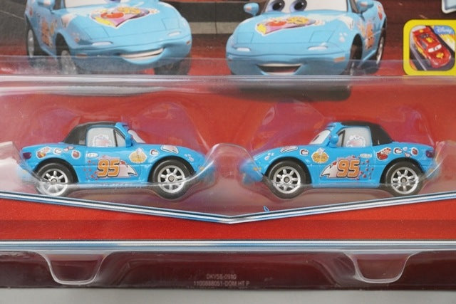 Mattel DKV58 Cars DINOCO Mia and Tia 2-Car Set Blister Pack model car